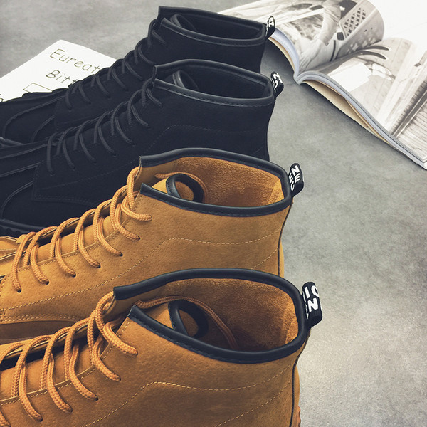 Стилни мъжки кецове в два цвята и в два модела