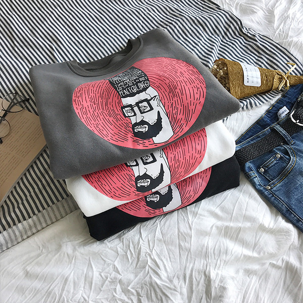 Есенна мъжка блуза в три цвята с апликация и О-образно деколте