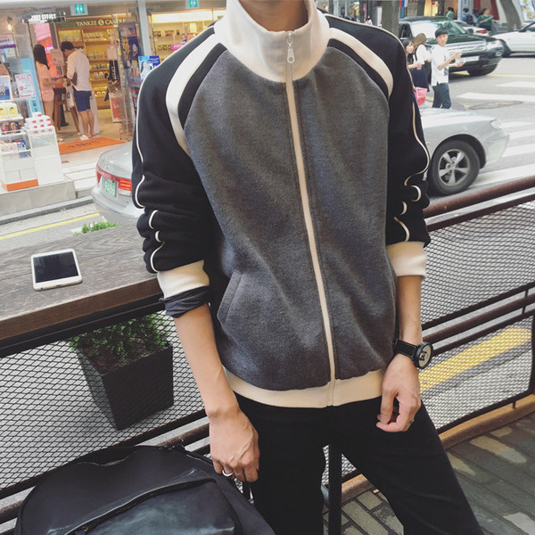 Спортен мъжки суичър с поло яка