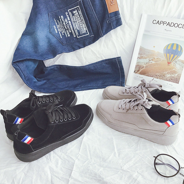 Стилни мъжки маратонки в сив и черен цвят