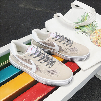 Стилни и ежедневни кецове за мъжете в три цвят