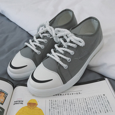 Ежедневни мъжки кецове в три цвята с бродерия