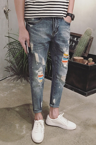 Мъжки дънки - накъсани и с цветни ленти, подходящи за ежедневие