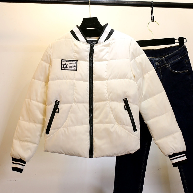 Стилно дамско яке с надпис на гърба, в много цветове