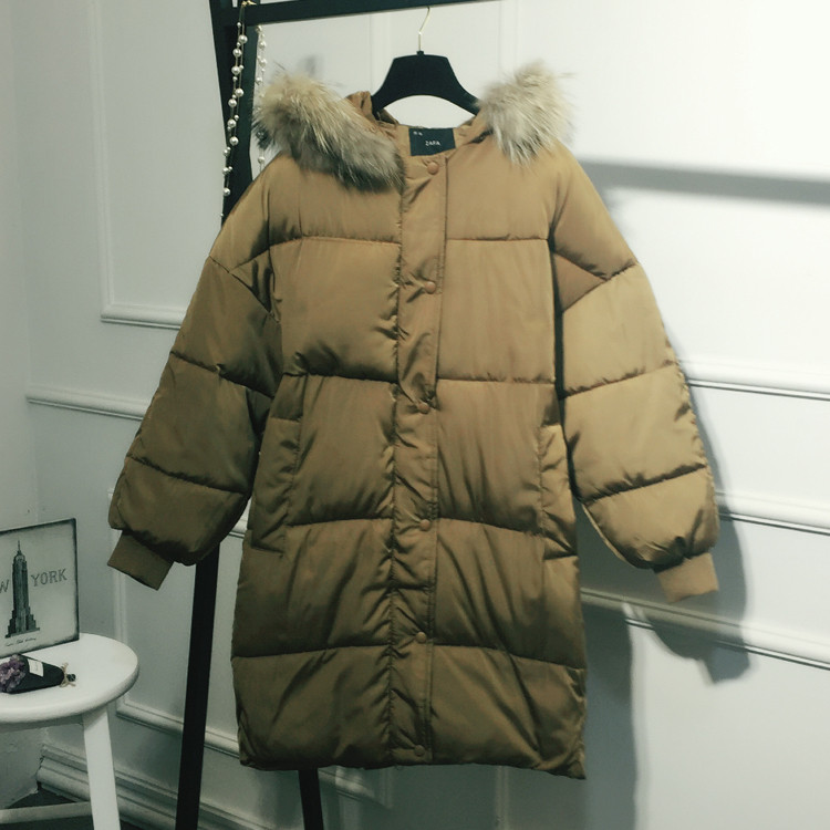 Дълго зимно яке в два цвята с качулка с пух