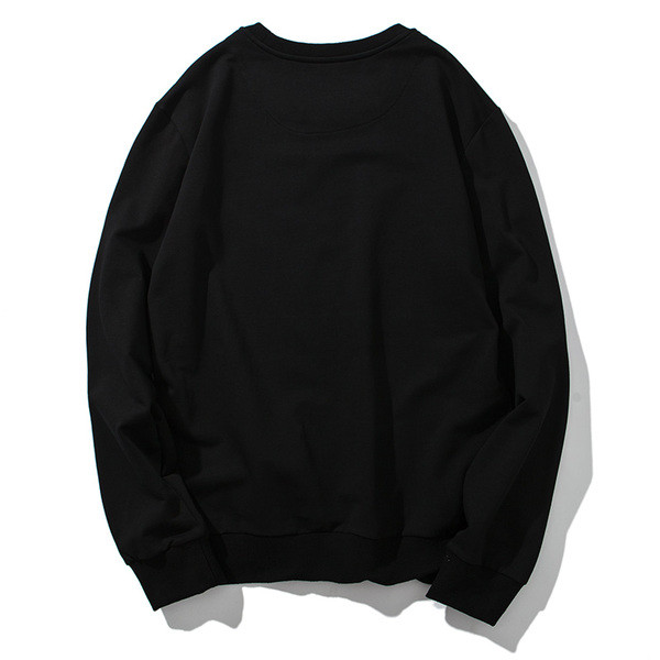 Мъжка ежедневна блуза с интересен принт и О-образна яка