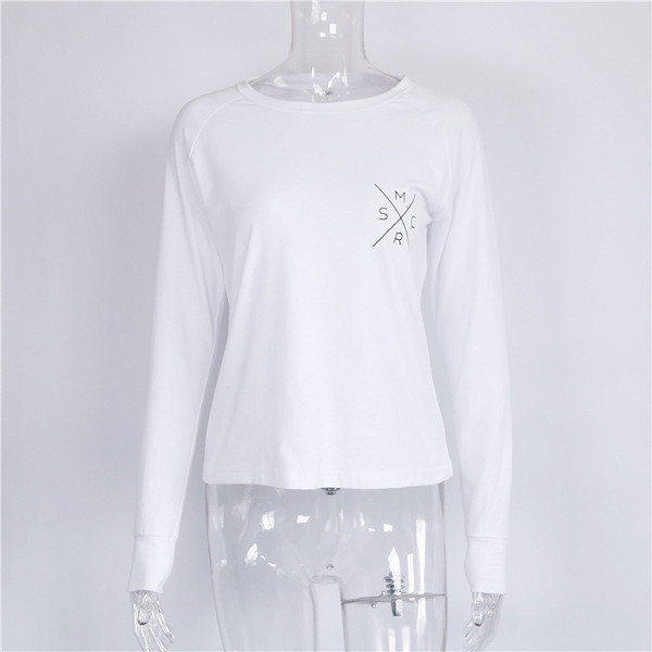 Ежедневна дамска блуза в бял цвят