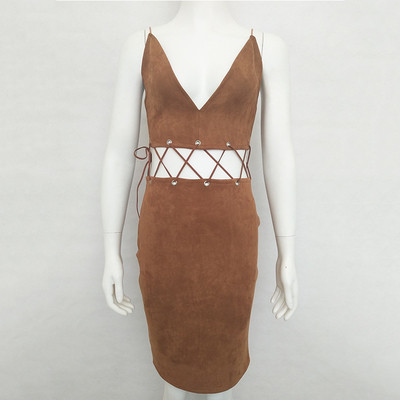 Бохемска дамска рокля с тънки презрамки и дълбоко деколте