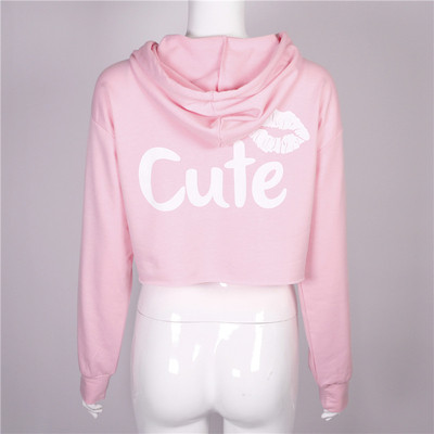 Скъсена дамска блуза с качулка и надписи