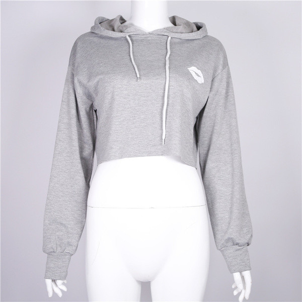 Скъсена дамска блуза с качулка и надписи