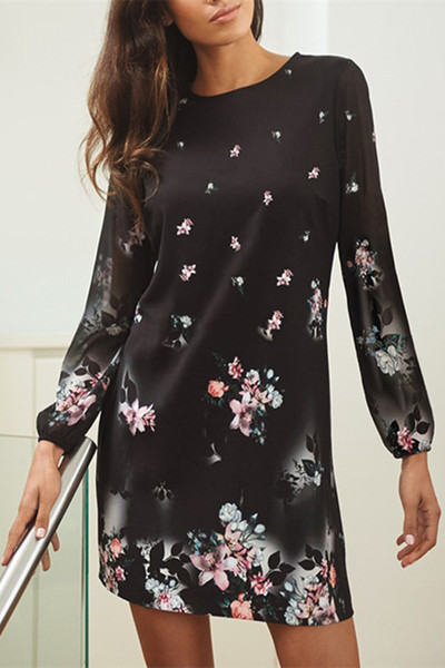 Есенна дамска рокля с дълъг ръкав и флорални мотиви
