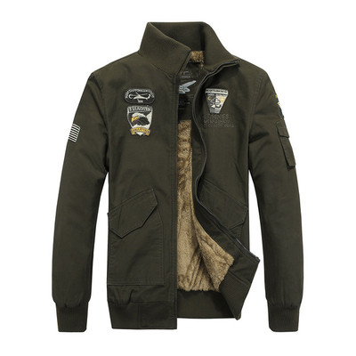 Мъжко нестандартно авиаторско яке с топла подплата, кръпки и високо закопчаваща се О-образна яка 