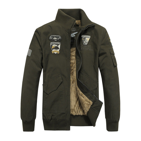 Мъжко нестандартно авиаторско яке с топла подплата, кръпки и високо закопчаваща се О-образна яка 