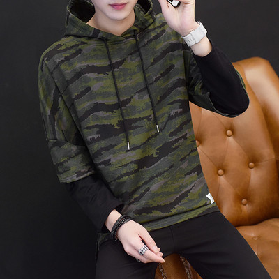 Ανδρική μπλούζα με κουκούλα και καμουφλάζ - 2 χρώματα