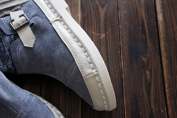 Много топли дамски боти в много цветове и с равна подметка