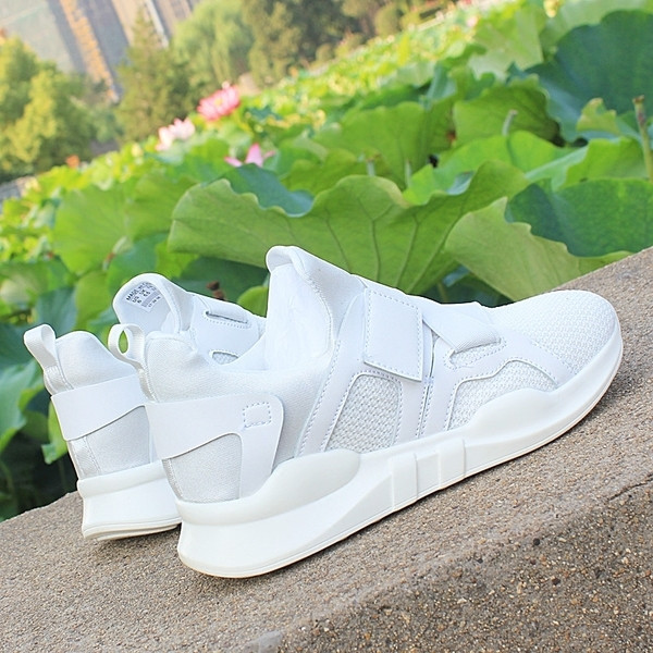 Ανδρικά πάνινα παπούτσια σε τρία χρώματα με βελκρό