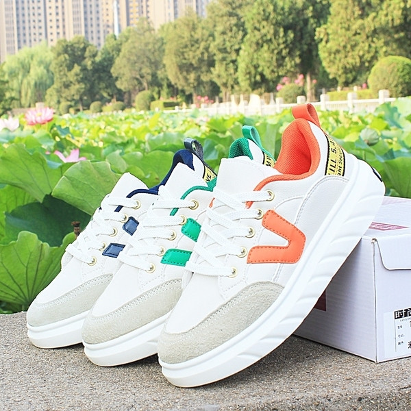 Καθημερινά γυναικεία αθλητικά παπούτσια κατάλληλα για την  καθημερινή ζωή και  το αθλητισμό