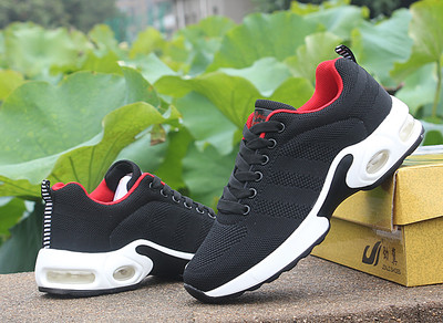 Αθλητικά πάνινα παπούτσια για τις γυναίκες - αναπνεύσιμα