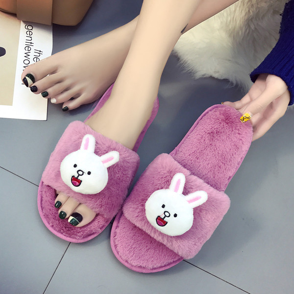 Γυναικείες παντόφλες σε τρία χρώματα