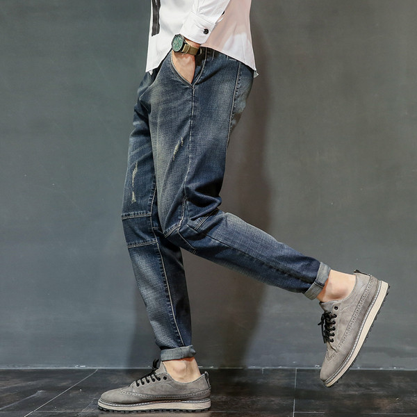 Καθημερινά πολύ μοντέρνα τζιν μοντέλο slim fit