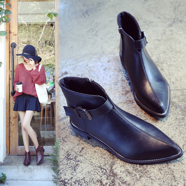 Καθημερινές γυναικείες μπότες με τακά