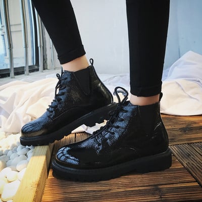 Γυναικέιες  μπότες σε μαύρο χρώμα