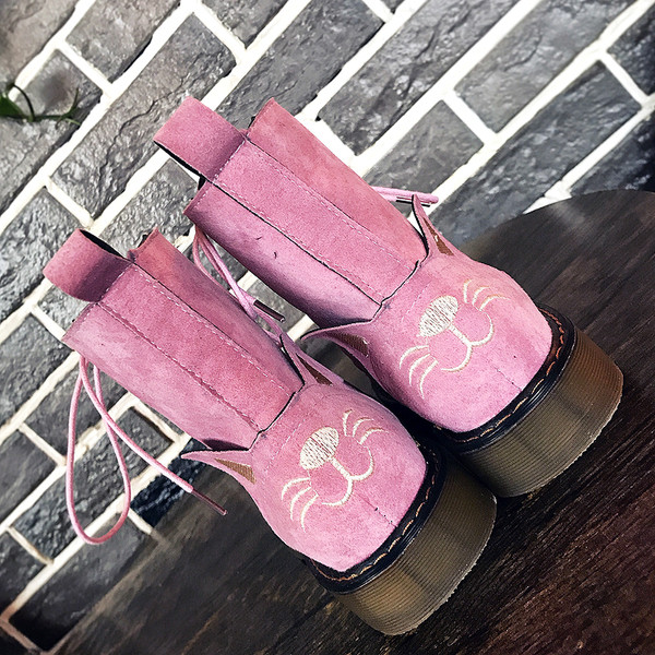 Дамски боти от изкуствен велур в три цвята