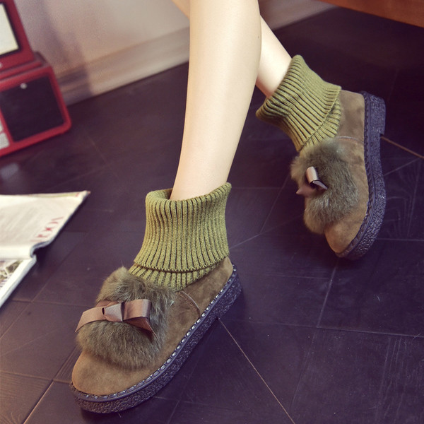 Μοντέρνες γυναικείες ζεστές μπότες με γούνα και κορδέλα