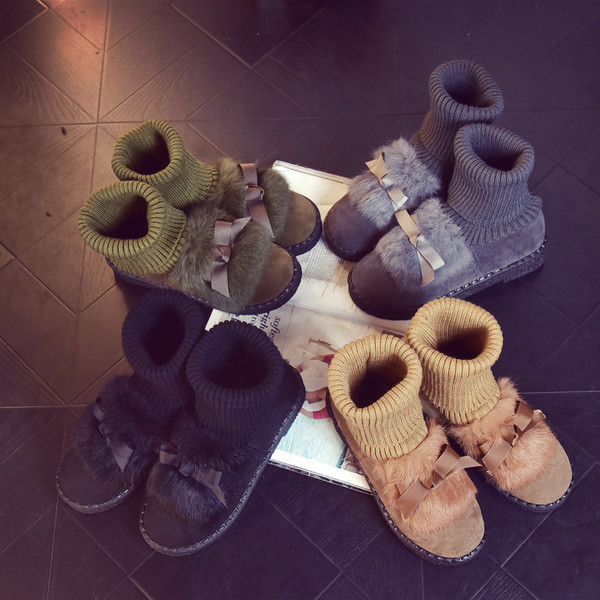 Μοντέρνες γυναικείες ζεστές μπότες με γούνα και κορδέλα