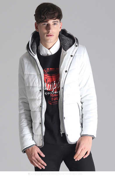 Ανδρικό χειμωνιάτικο μπουφάν  μει ζεστή μάλλινη επένδυση, 2 χρώματα