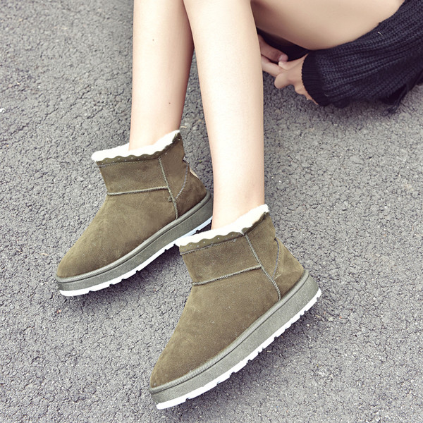 Ζεστές casual γυναικείες μπότες σε διάφορα χρώματα