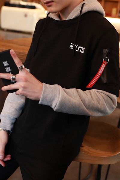 Ζεστό ανδρικό  φούτερ με κουκούλα  2 τεμαχίων