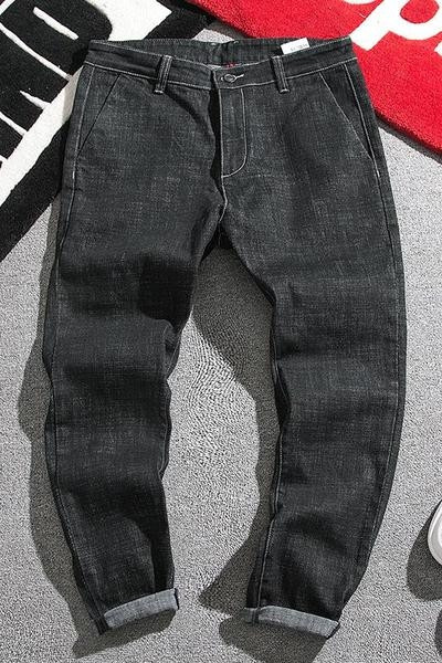 Casual  ανδρικά τζιν σε μαύρο χρώμα και σε καθαρό μοτίβο