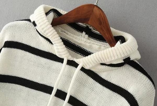 Καθημερινό γυναικείο φούτερ με κυκούλα και κορδόνια