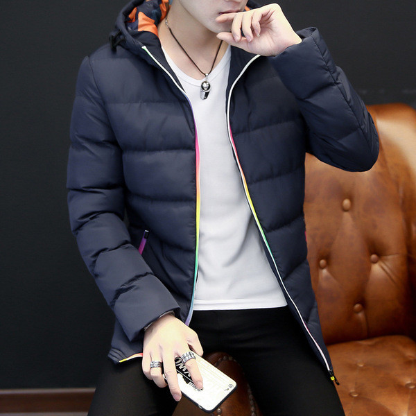 Ανδρικό  ζεστό χειμωνιάτικο μπουφάν με απαλή κουκούλα και μαλακή γέμιση