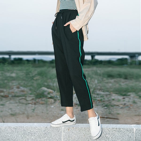 Τρέχοντα αθλητικά γυναικέια παντελόνια με μήκος 7/8