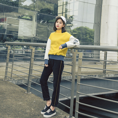 Casual γυναικεία τζην σε μαύρο και άσπρο με υψηλή μέση