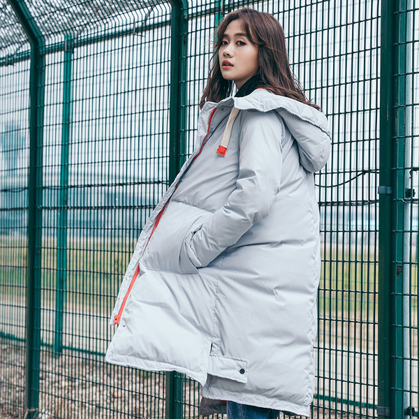 Μακρύ χειμωνιάτικο γυναικέιο μπουφάν  σε δύο χρώματα με κουκούλα