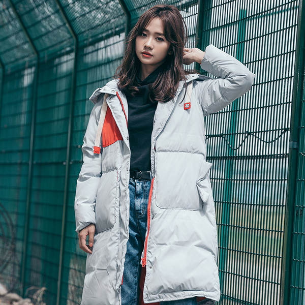 Μακρύ χειμωνιάτικο γυναικέιο μπουφάν  σε δύο χρώματα με κουκούλα