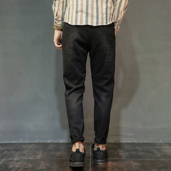 Спортно-елегантен мъжки шалварест панталон с впити крачоли