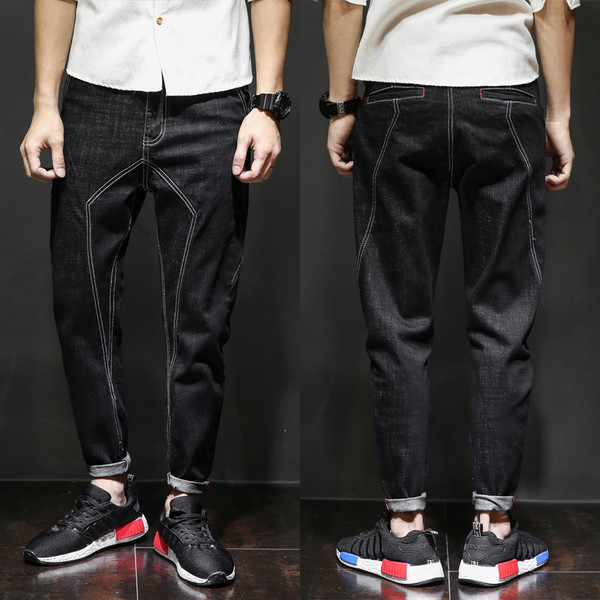 Πολύ σύγχρονα και μοντέρνα ανδρικά τζιν σε μαύρο χρώμα