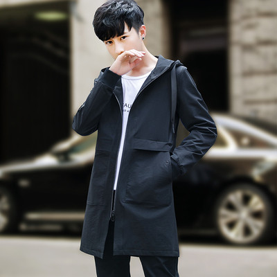 Το casual  ανδρικό παλτό  με κουκούλα  για κάθε μέρα και με πρακτικές τσέπες
