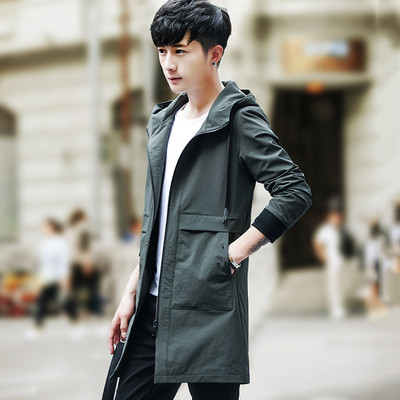 Το casual  ανδρικό παλτό  με κουκούλα  για κάθε μέρα και με πρακτικές τσέπες