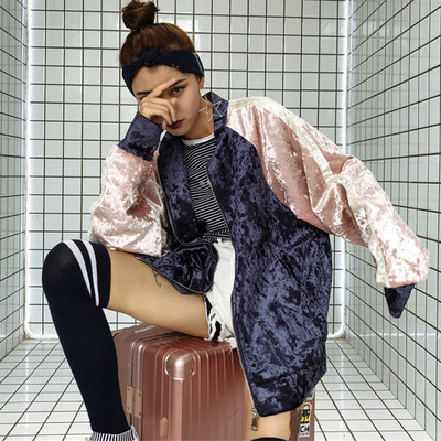 Μοντέρνο γυναικείο μπουφάν για το  φθινόπωρο