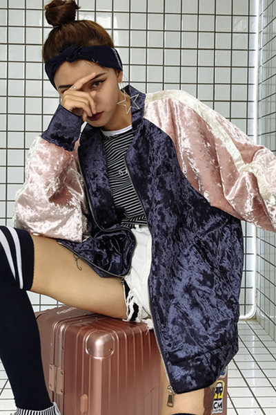 Μοντέρνο γυναικείο μπουφάν για το  φθινόπωρο