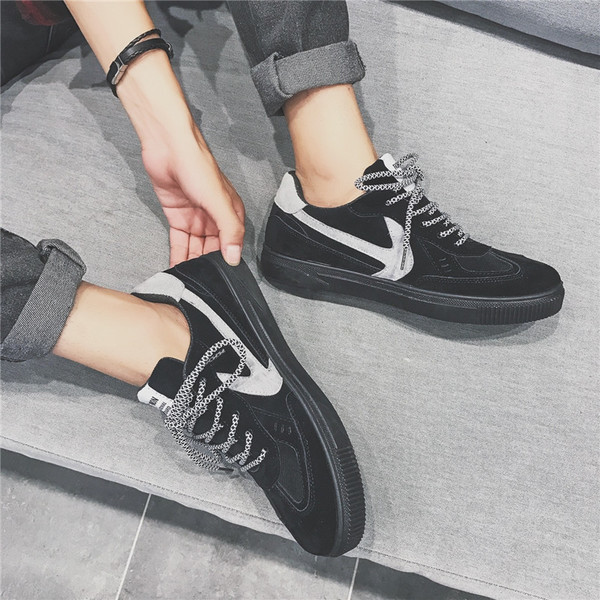 Casual  ανδρικά αθλητικά παπούτσια με μια επίπεδη σόλα από καουτσούκ και μοτίβο σταυροειδείς δεσμούς