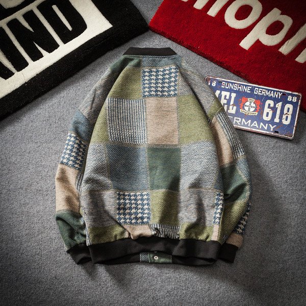 Мъжко бейзболно яке в преливащи цветове с О-образна яка и копчета , 2 модела