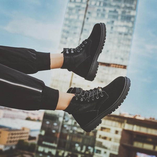 Мъжки зимни боти с груба неплъзгаща се подметка в 2 цвята