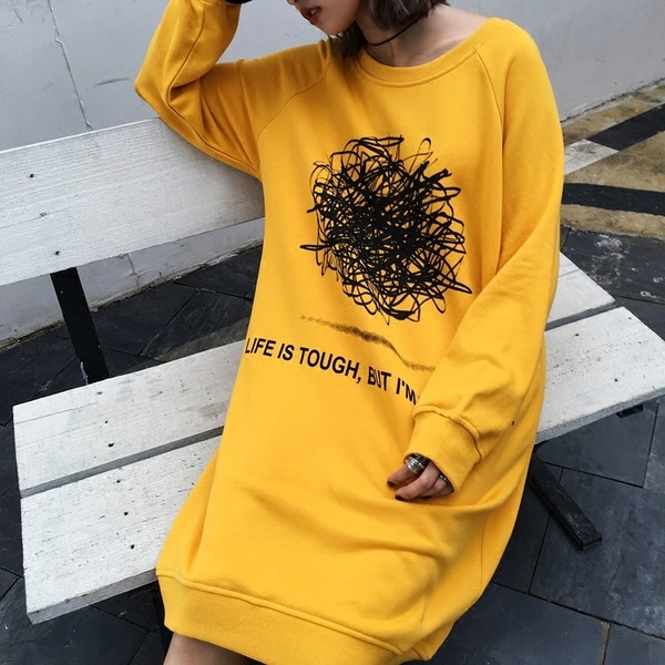 Αθλητισμός μακρύ κυρίες tunic σε κίτρινο και άσπρο και χρώμα με appliqué