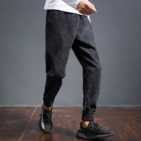 Πολύ άνετα παντελόνια για casual άνδρες με μεγάλες τσέπες, φαρδιά σχέδια